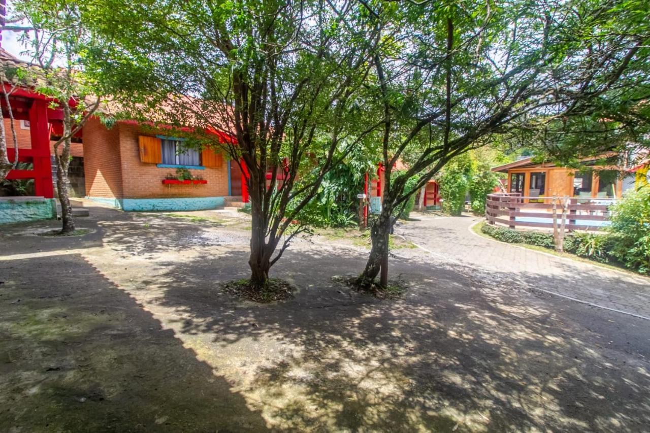 Pousada Chalana Monte Verde  Buitenkant foto