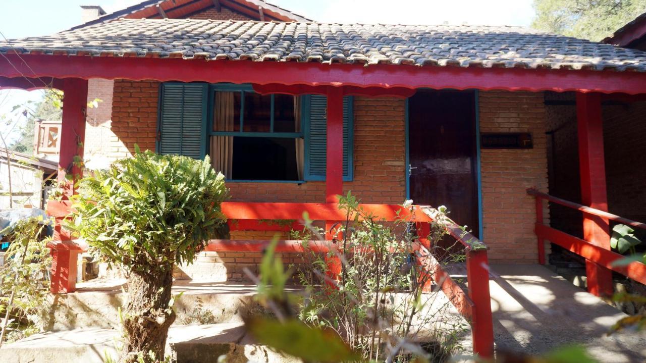 Pousada Chalana Monte Verde  Buitenkant foto